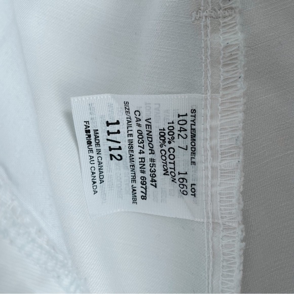 Vintage White High Waisted Pleated Northern Reflections Shorts, Size 11-12 - Picture 10 of 11